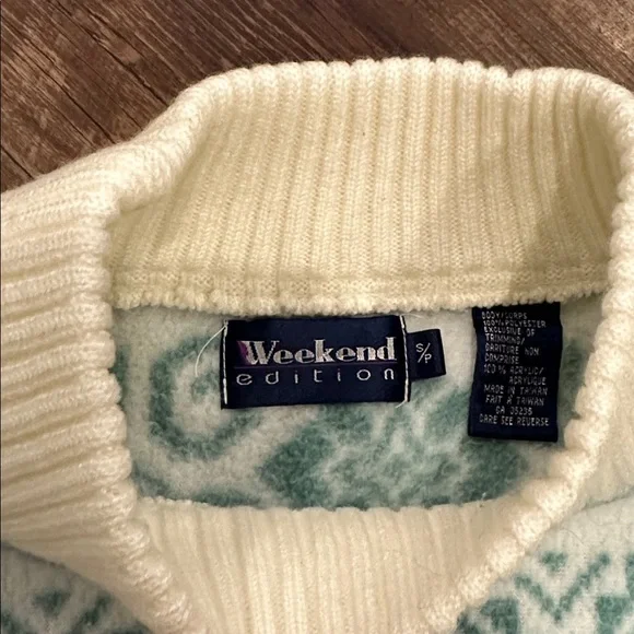 Vintage Weekend Edition‎ Sweater - Picture 2 of 2